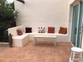 Surf House next to the Beach, Pool & Tennis - 2 double rooms